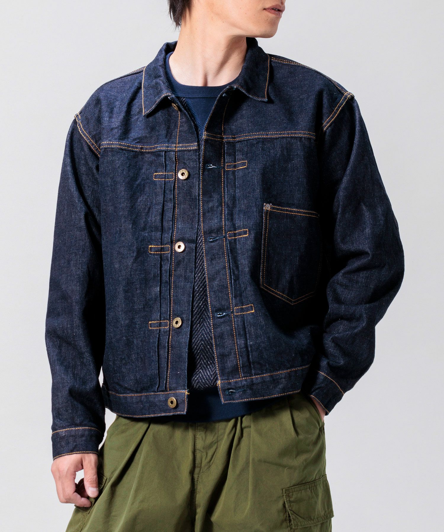 000000004546-04.jpg?size=l&w=