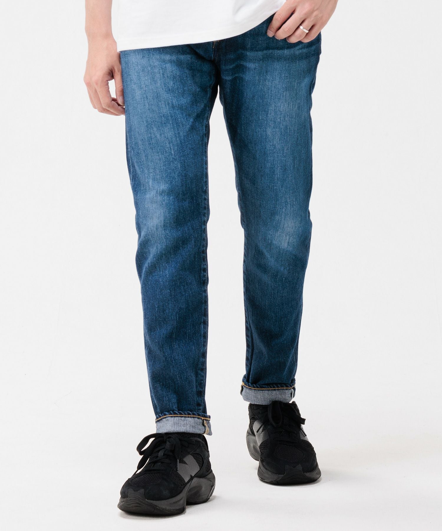 JAPAN BLUE JEANS】J371(D01) 11oz Blue Selvedge スリムモデル 11oz